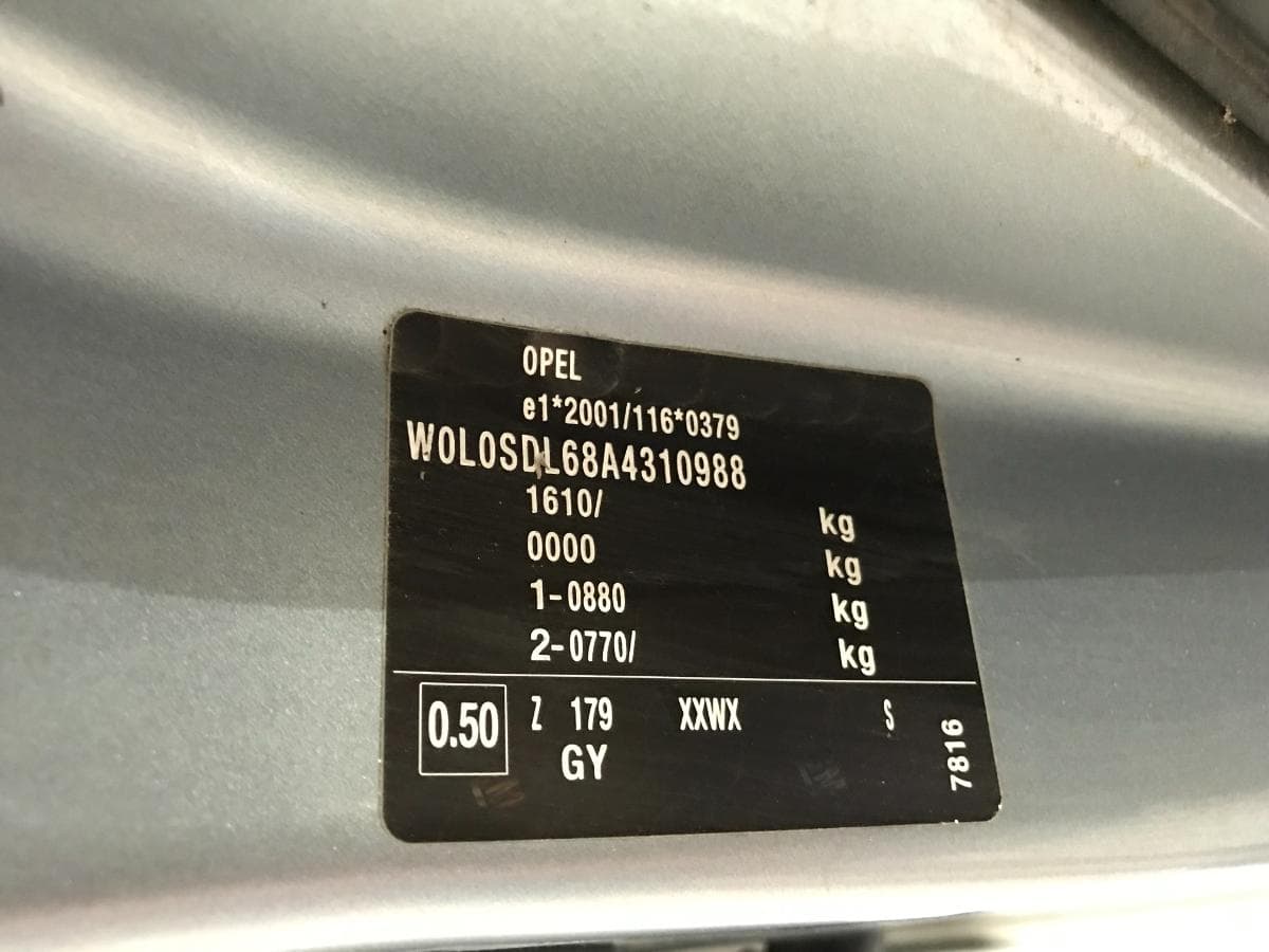 Opel Corsa 1.3 CDTI · Ano 2010 — imagen 5
