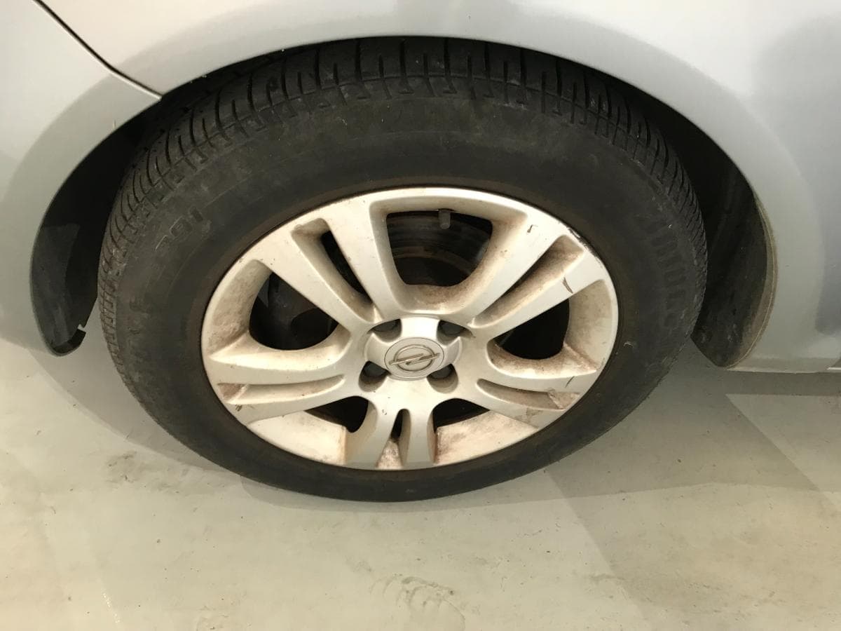 Opel Corsa 1.3 CDTI · Ano 2010 — imagen 20