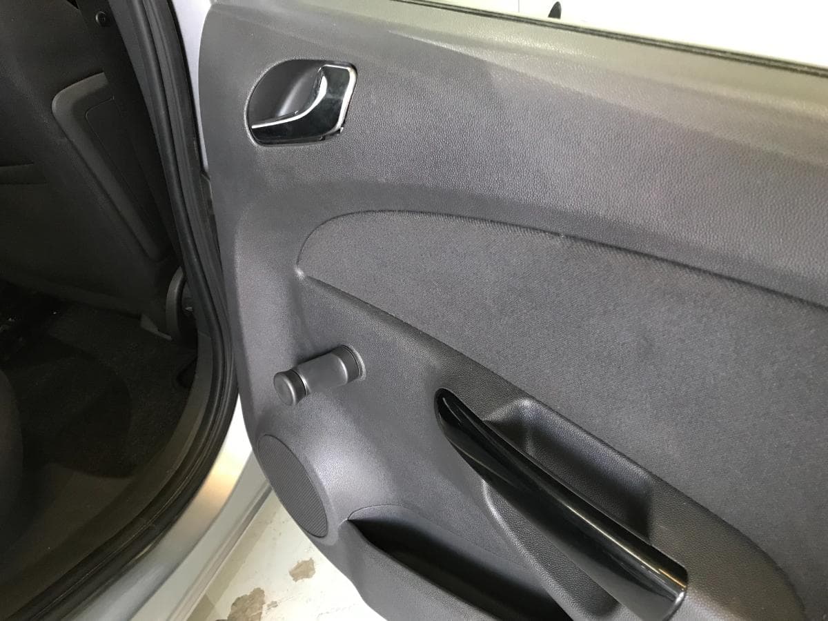 Opel Corsa 1.3 CDTI · Ano 2010 — imagen 28