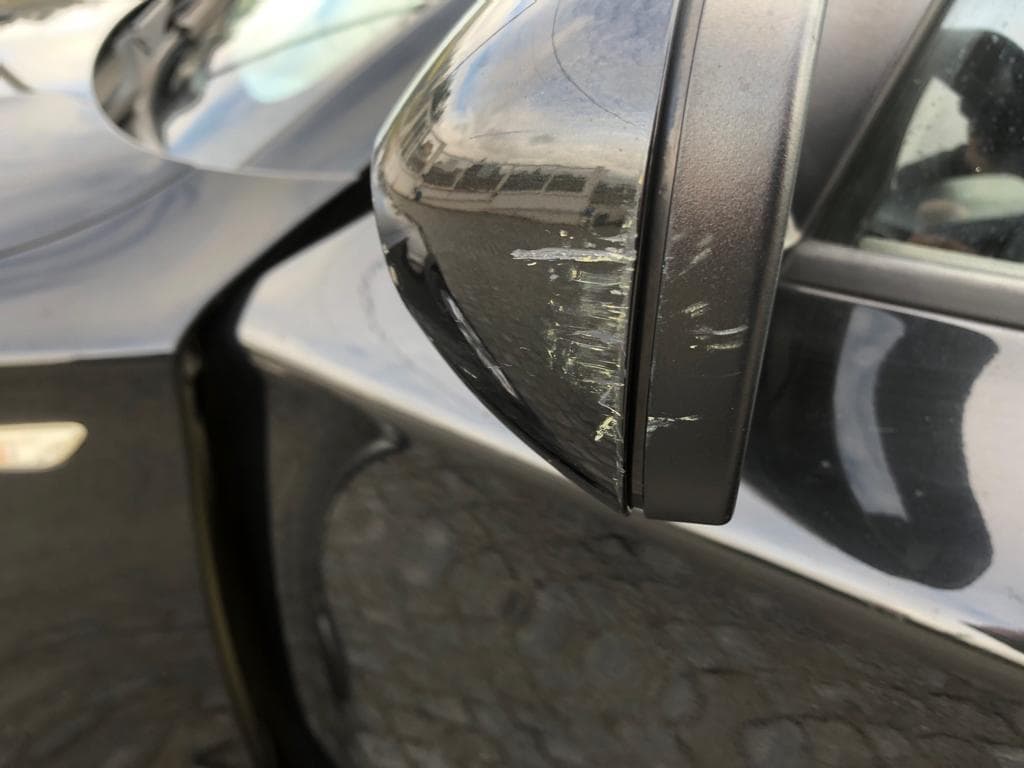 BMW 118D · Ano 2010 — image 19