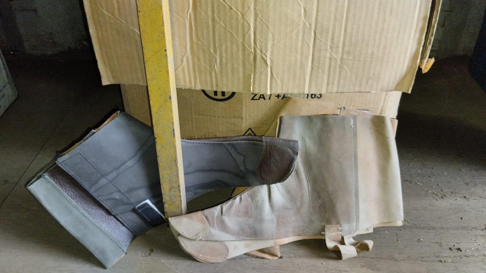 Diversos + Diversos + Grampos + Diversos + Diversos + Diversos + Electrodos + Diversos + Diversos + Diversos + Diversos + Diversos + Fitas + Diversos + Diversos + Máquinas Rebarbadora   + Diversos + Pregos 50×2.50mm + Diversos + Cintas + Cintas + Cintas + Cintas + Cintas + Mangueiras para maçarico  + Cintos de Segurança + Diversos + Diversos + Porcas + Porcas + Diversos + Pregos   + Parafusos + Material Hospitalar + Diversos + Cordas + Diversos + Material para Soldadura + Material para Instalacao electrica + Diversos + Spray Q20 + Braçadeiras + Rolos de rede   + Cerca de Segurança + Cabo flexível  + Abaraçadeiras + Materia para soldadura + Abraçadeiras + Diversos + Bombas de água   + Diversos + Compressor   + Contentor de 40P · — imagen 90