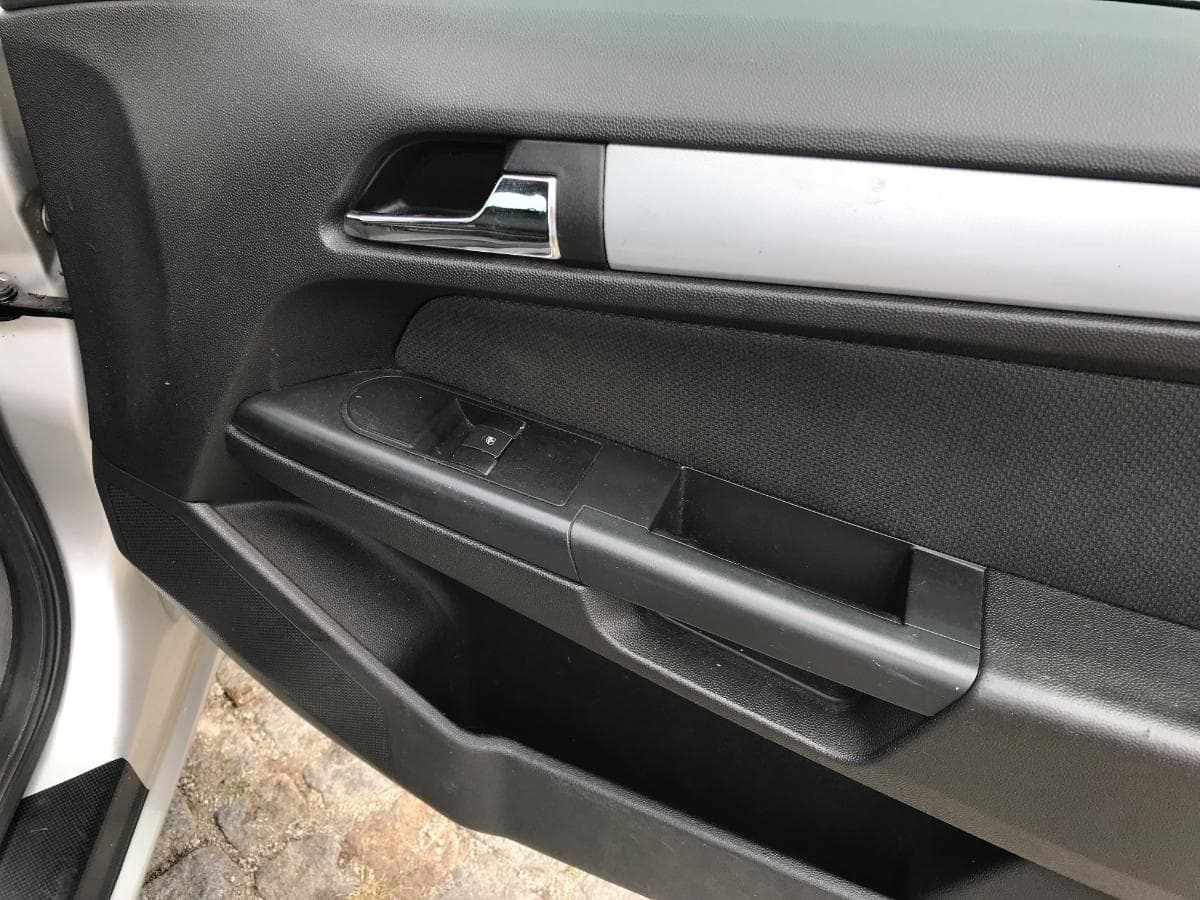 Opel Astra 1.3 CDTI · Ano 2006 — image 27