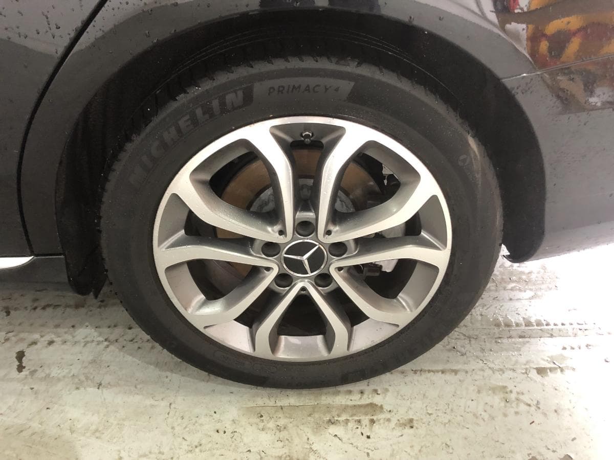 Mercedes-Benz C180D · Ano 2016 — imagen 15
