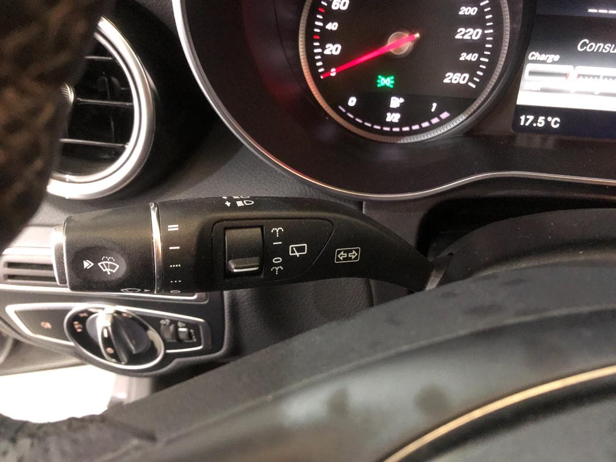 Mercedes-Benz C180D · Ano 2016 — imagen 27