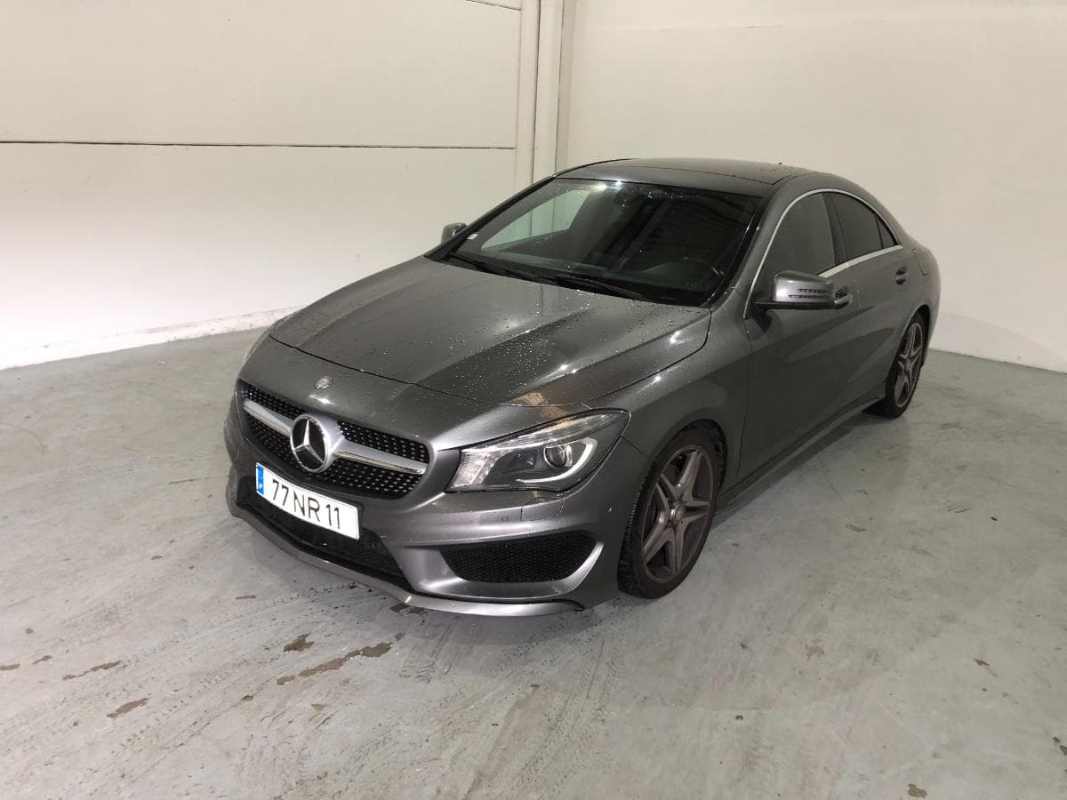 Mercedes-Benz CLA 220 D · Ano 2013 — imagem 1