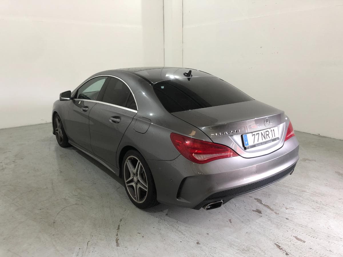Mercedes-Benz CLA 220 D · Ano 2013 — imagem 5