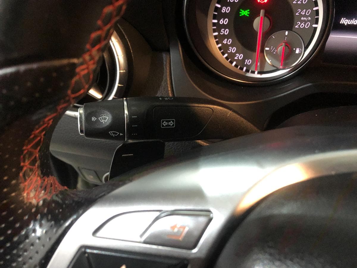 Mercedes-Benz CLA 220 D · Ano 2013 — imagem 38