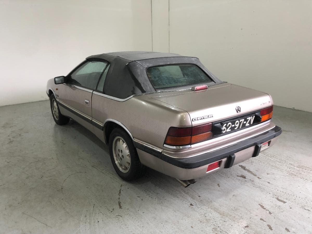 Chrysler Le Baron · Ano 1989 — imagen 7