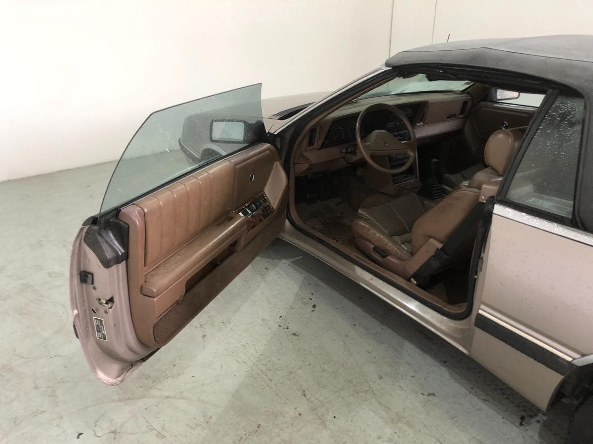 Chrysler Le Baron · Ano 1989 — imagen 17