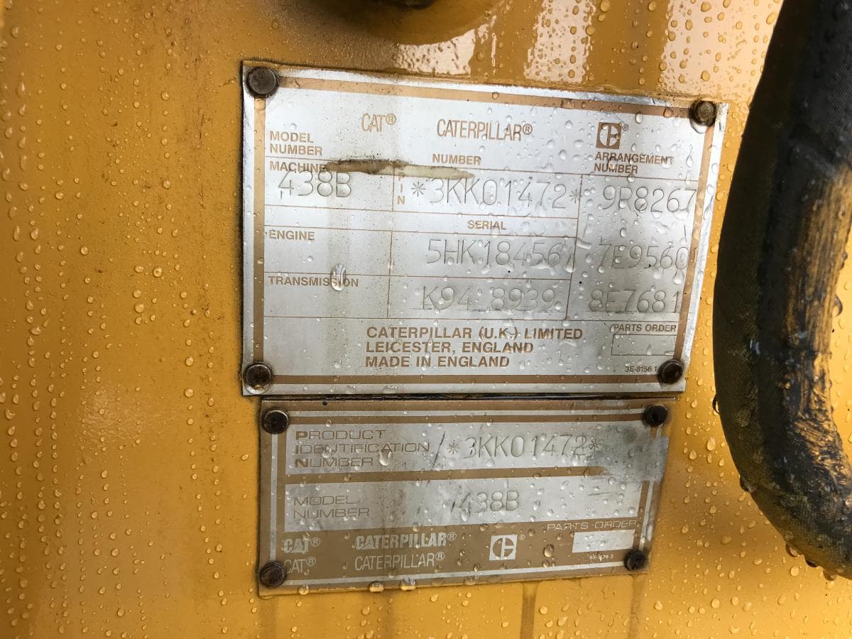 Retroescavadora CAT 438B — imagen 17