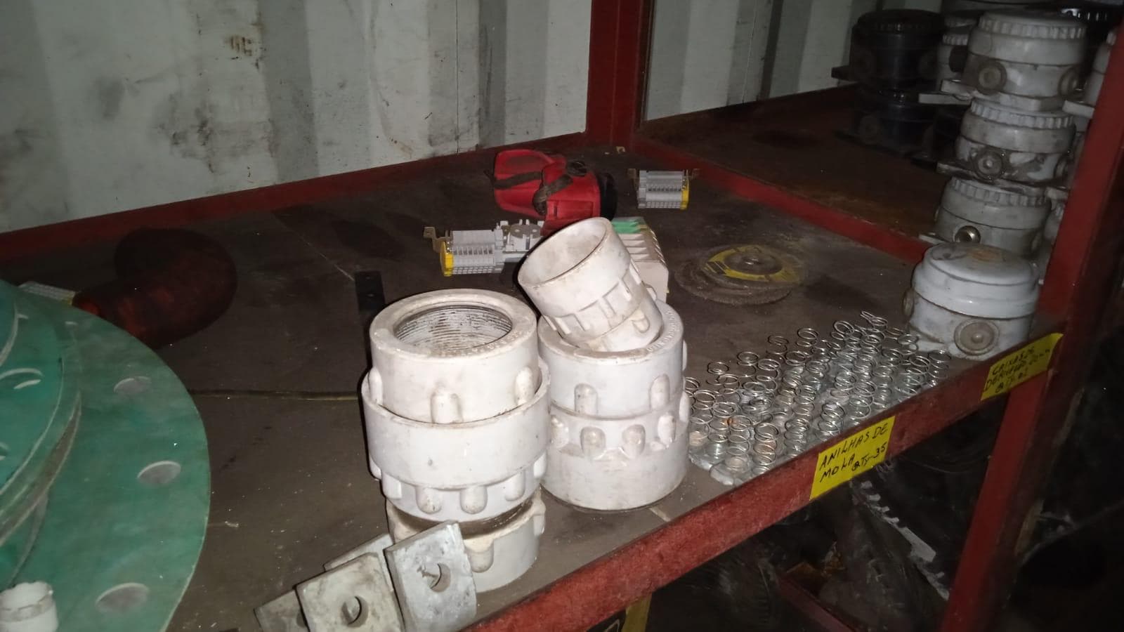 Diversos + Rebarbadeiras + Diversos + Diversos + Rebarbadeiras + Furadeira + Diversos + Braçadeiras + Torque Wreck + Radiadores + Diversos + Diversos + Diversos + Diversos + Diversos + Diversos + Diversos + Diversos + Contentor de 40P · — imagem 50
