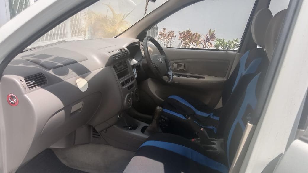 Toyota Avanza · — imagen 7