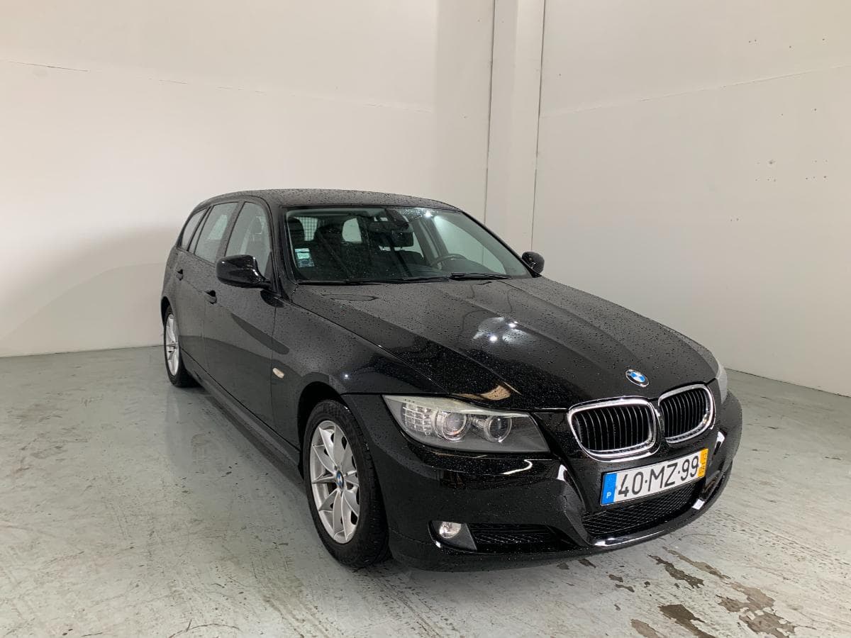 BMW 318D Touring · Ano 2012 — image 3