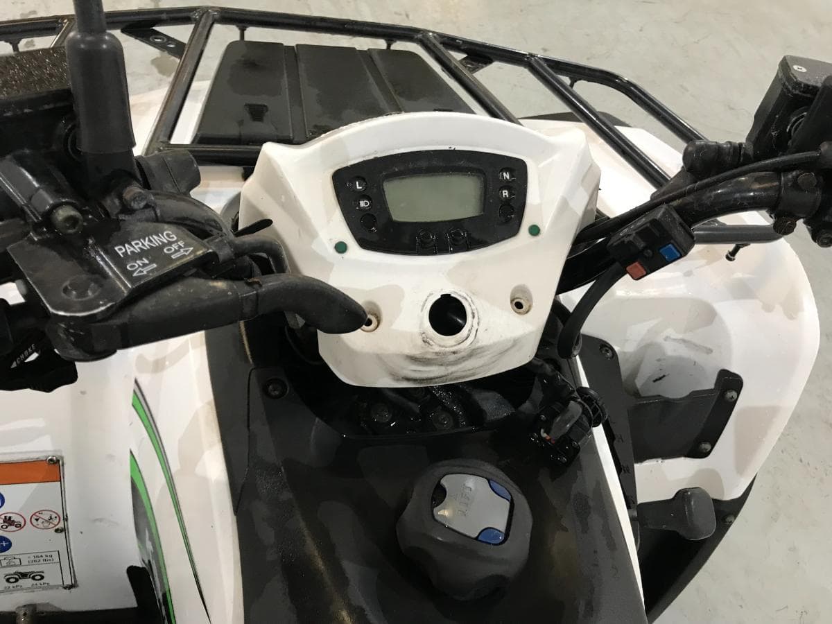 Moto 4 Kawasaki KVF 300 — image 11