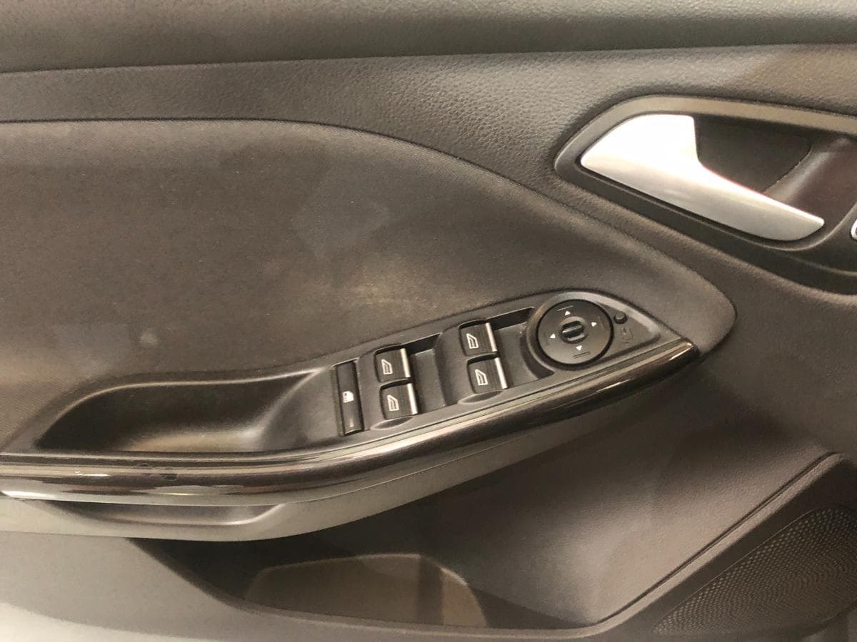 Ford Focus · Ano 2015 — imagem 41