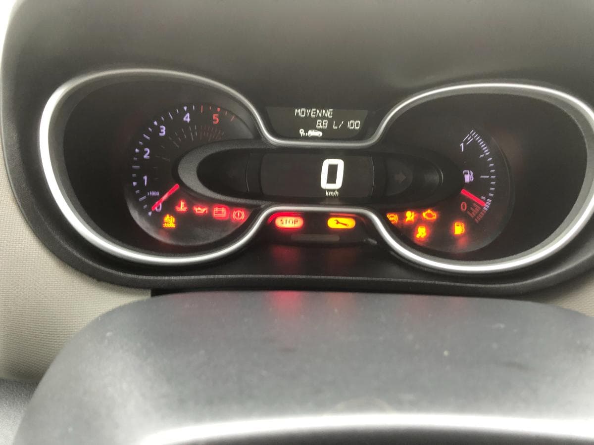 Renault Trafic · Ano 2017 — imagen 29