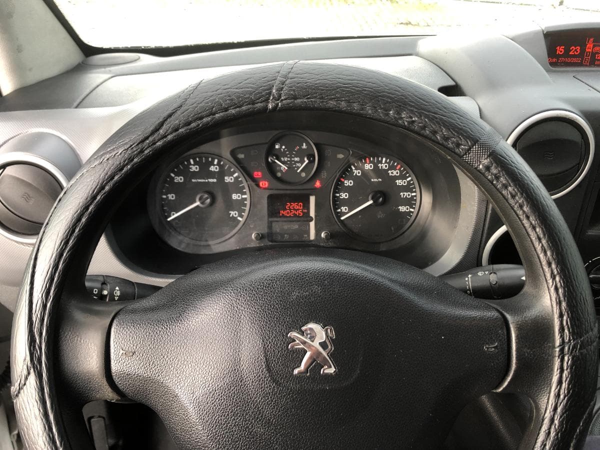 Peugeot Partner · Ano 2016 — imagem 31