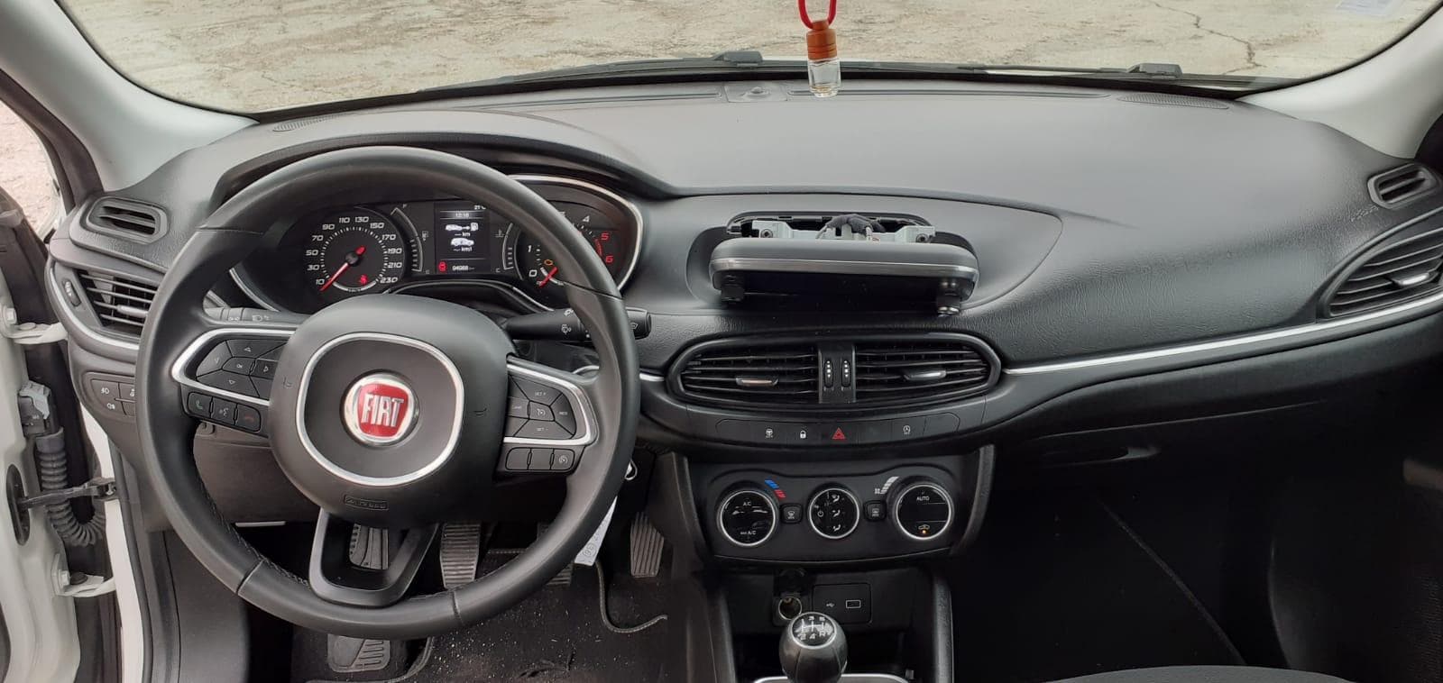 Fiat Tipo 1.2D · Ano 2015 — imagen 30