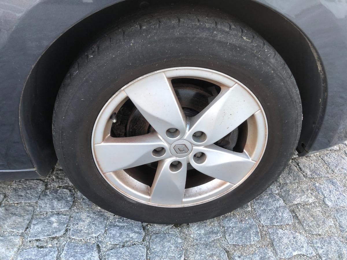 Renault Mégane 1.5 DCI · Ano 2010 — imagem 17