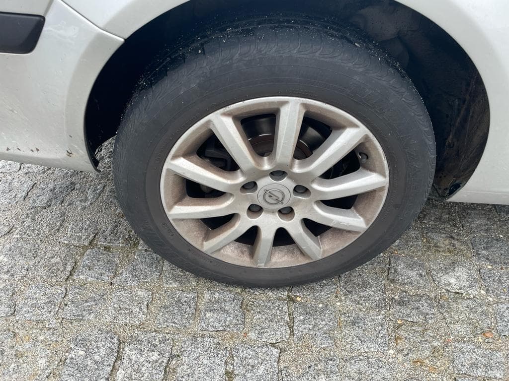 Opel Astra SW · Ano 2004 — image 11