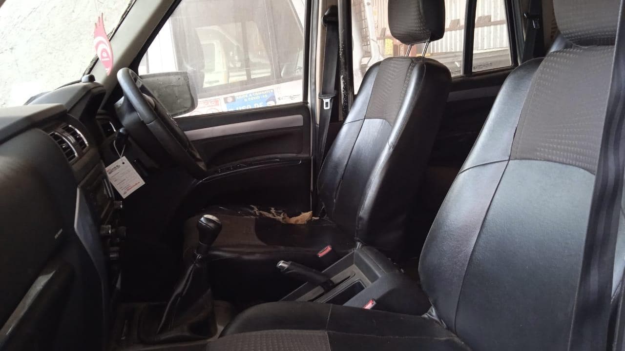 MAHINDRA SCORPIO · — imagem 5