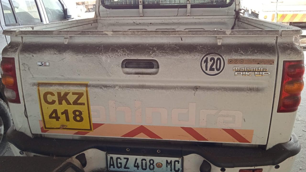 MAHINDRA SCORPIO · — imagem 2