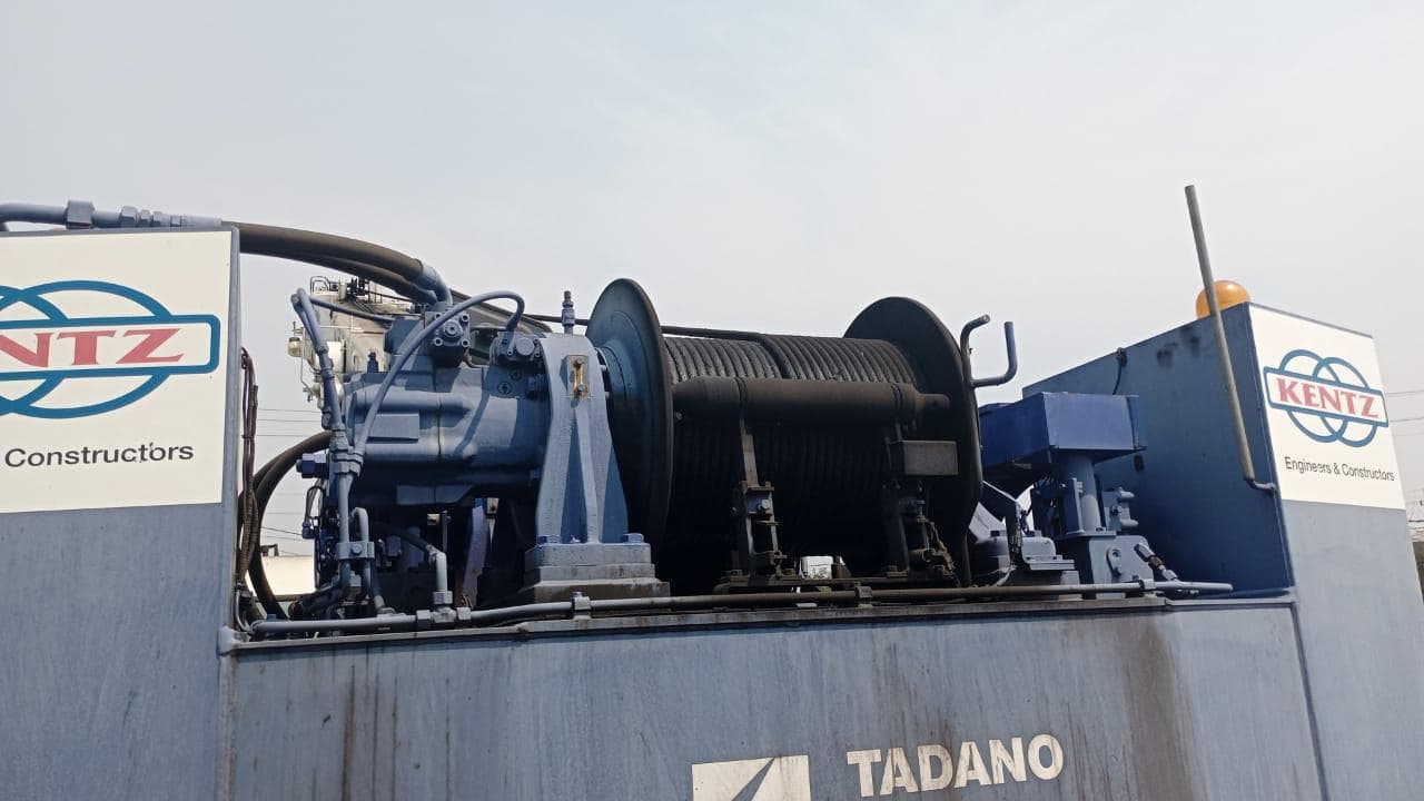 TADANO GR-1000XL · — imagem 4