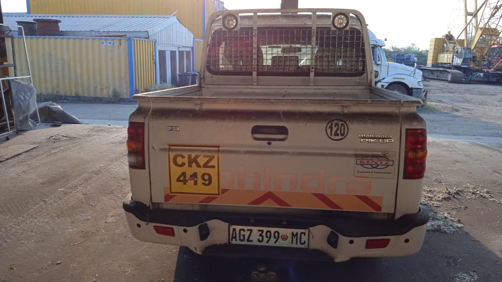 MAHINDRA SCORPIO · — imagen 5