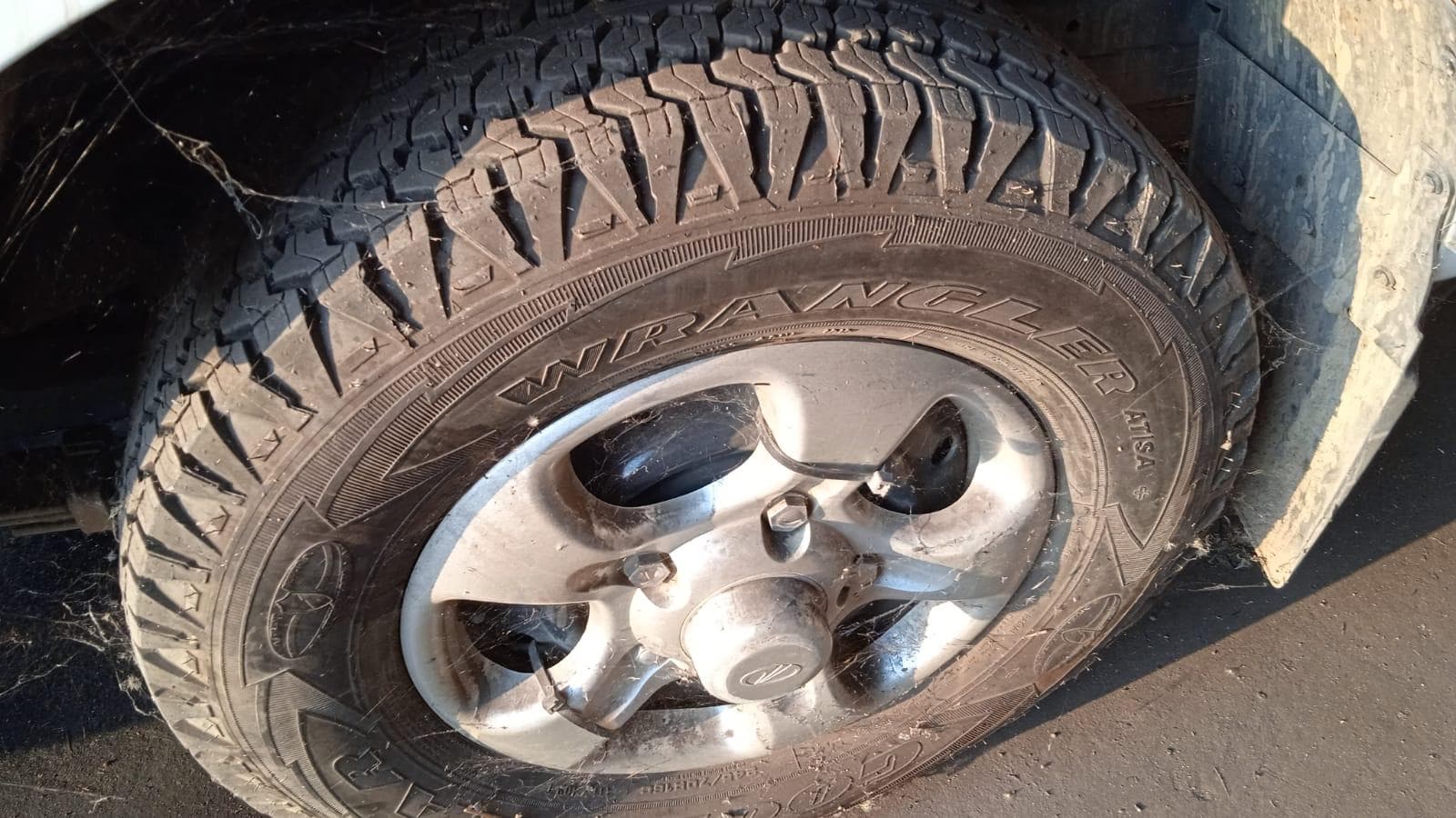 MAHINDRA SCORPIO · — imagen 7