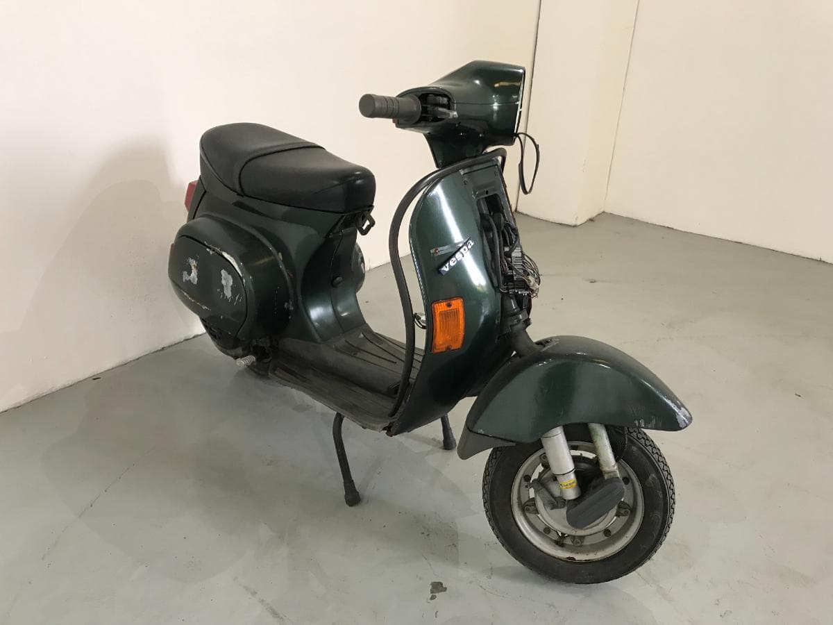 Vespa 50 · Ano 1996 — image 1