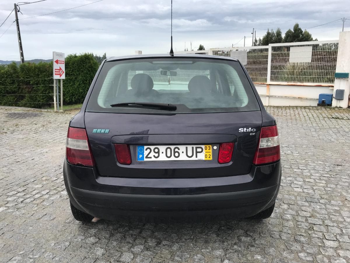 Fiat Stilo 1.2 16v · Ano 2003 — imagem 5