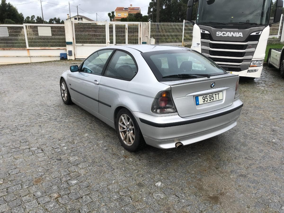 BMW · Ano 2002 — imagem 7