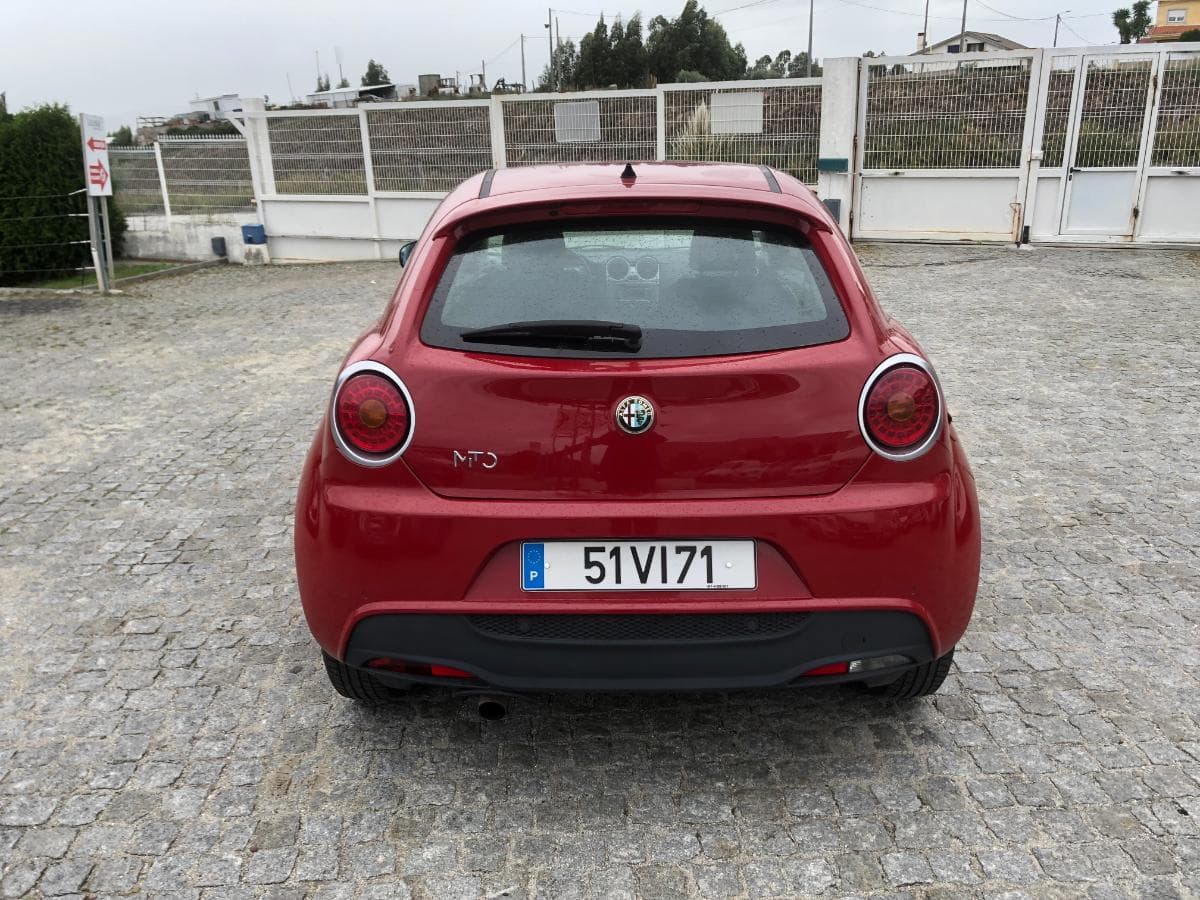 Alfa Romeo Mito 1.3 Multijet · Ano 2011 — imagem 5
