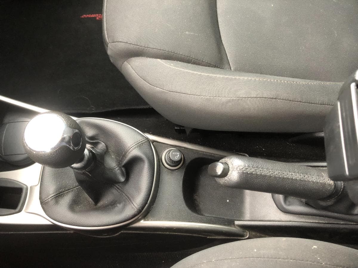 Alfa Romeo Mito 1.3 Multijet · Ano 2011 — imagem 21