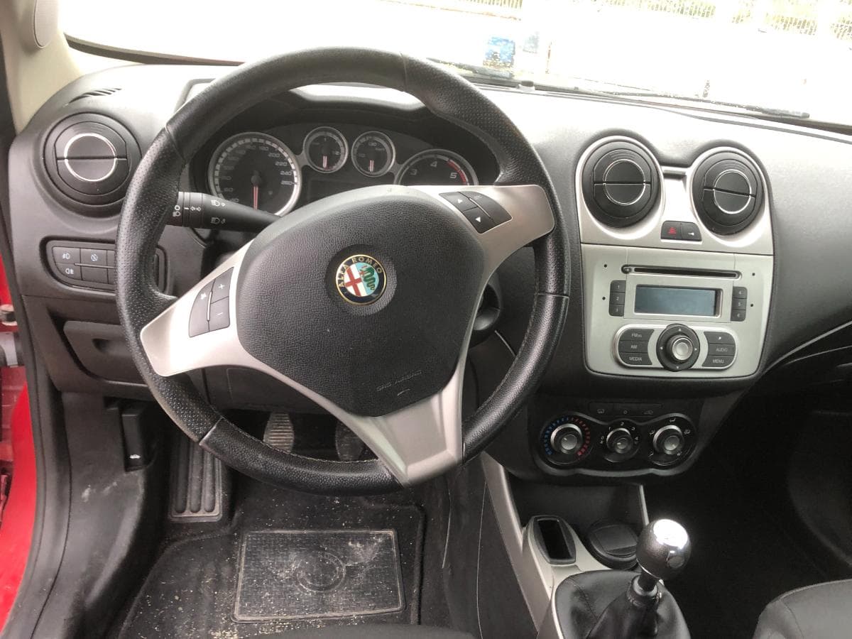 Alfa Romeo Mito 1.3 Multijet · Ano 2011 — imagem 24