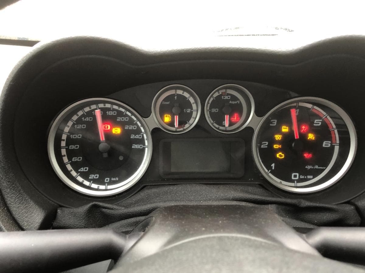 Alfa Romeo Mito 1.3 Multijet · Ano 2011 — imagem 34