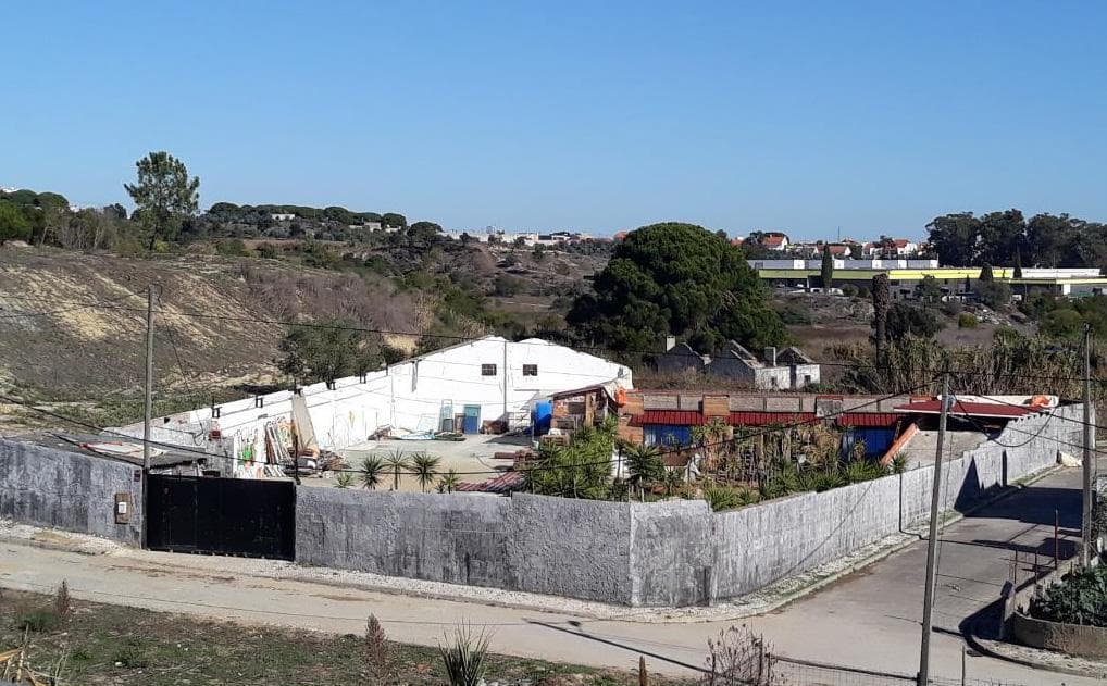 Lote para Construção · Charneca da Caparica, Almada — imagen 1