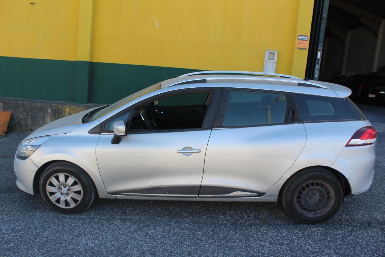 Renault Clio 1.5 DCI · Año 2014 — imagen 4