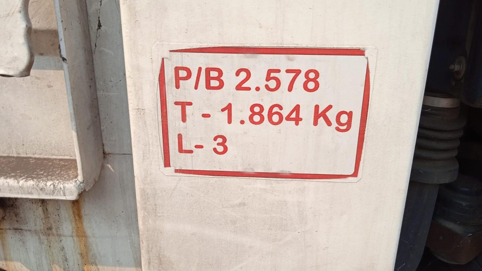 Isuzu NPR300 · — imagen 2