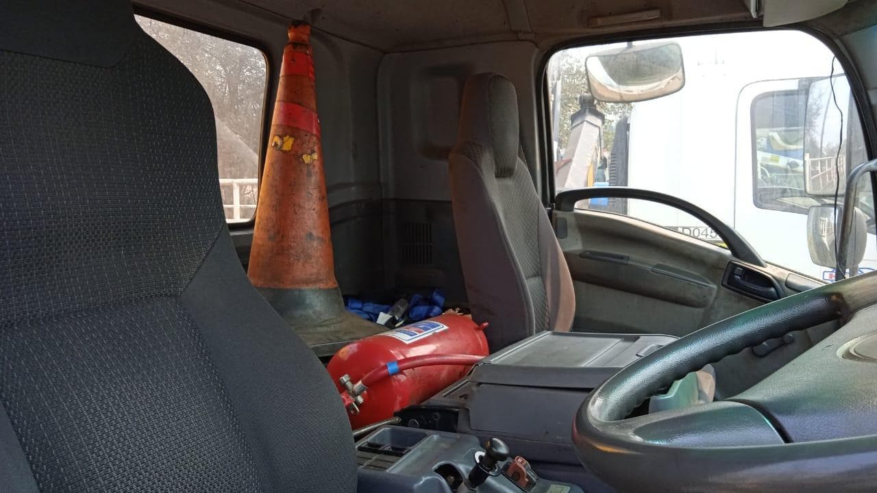 Isuzu FV21400 · — imagem 2