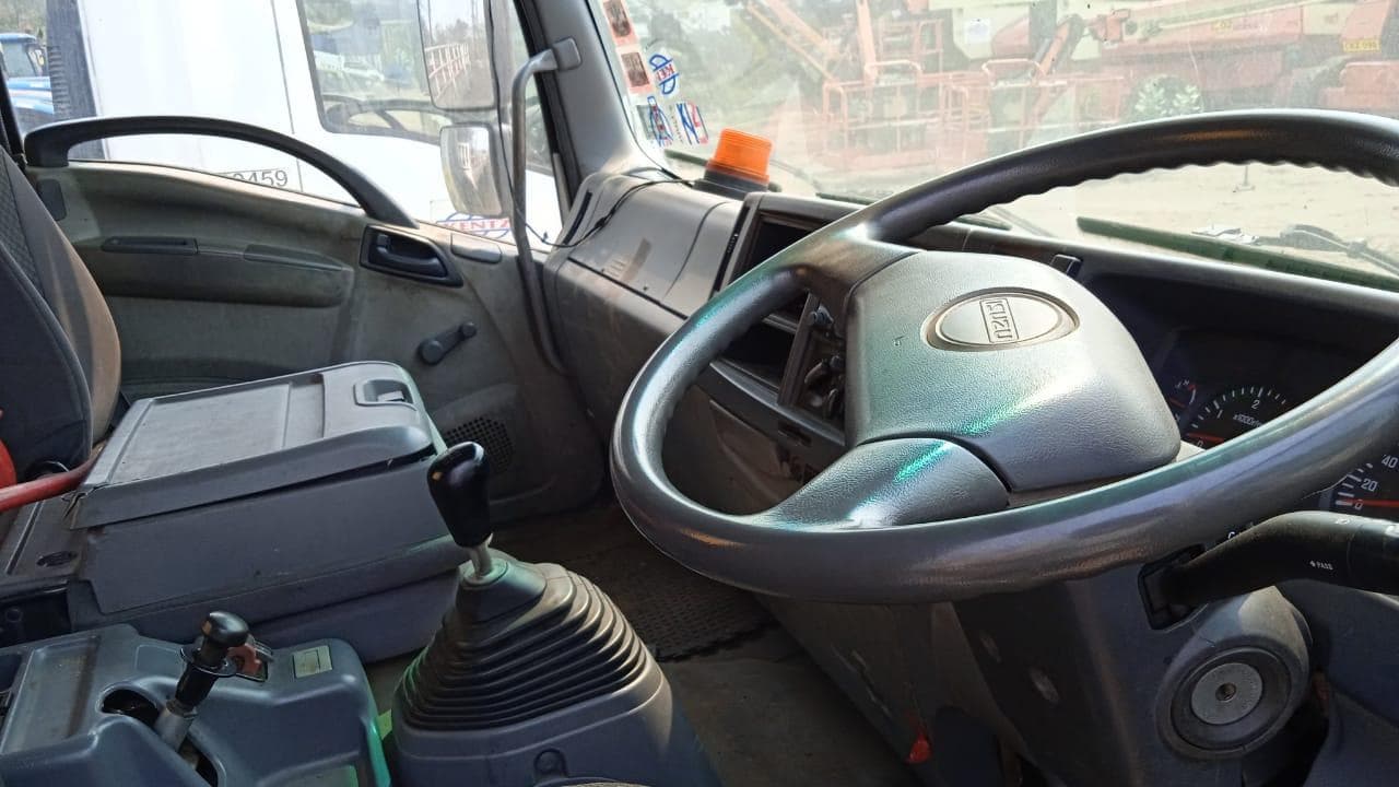 Isuzu FV21400 · — imagem 4