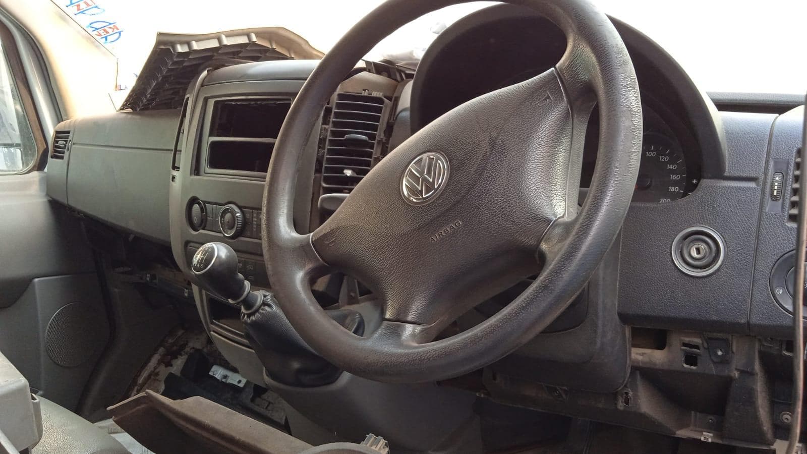 Volkswagen Crafter · — image 4
