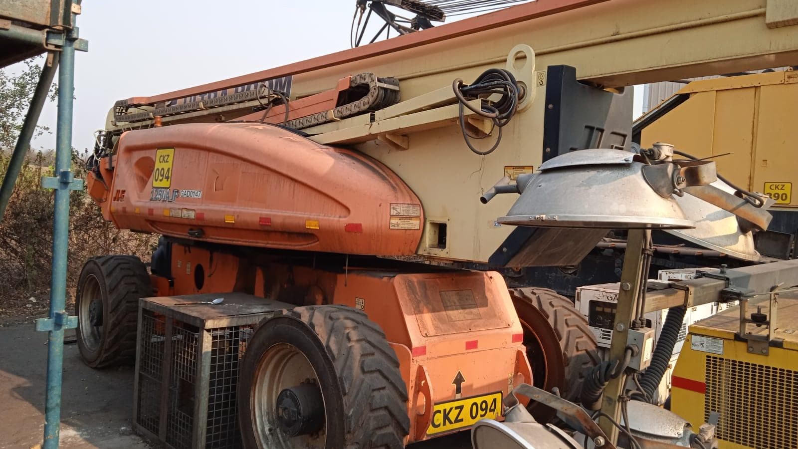 JLG 1250AJP ·