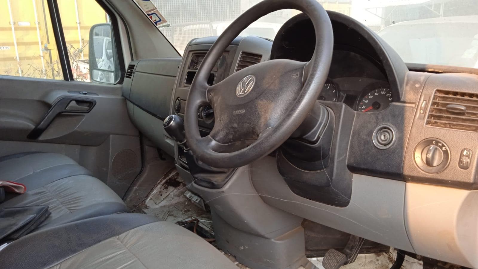 Volkswagen Crafter · — image 4