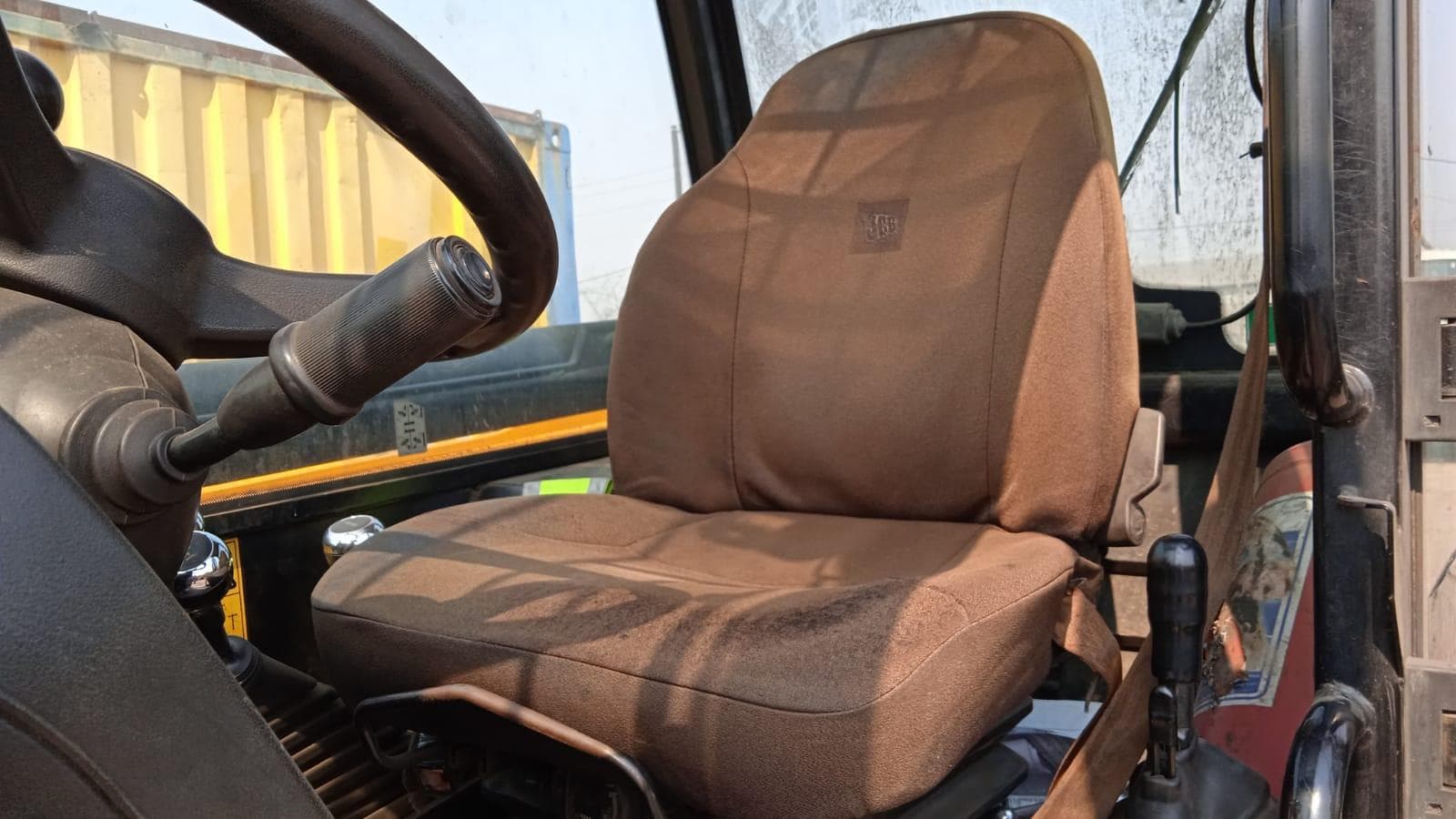 JCB 535-140 · — imagen 3