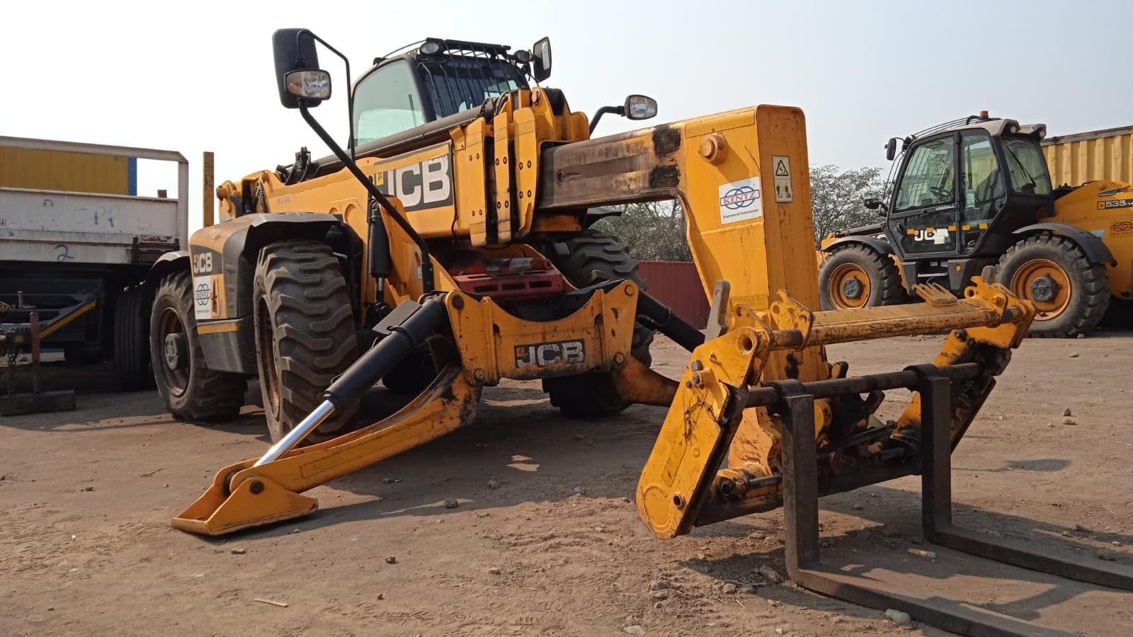 JCB 540-170 ·