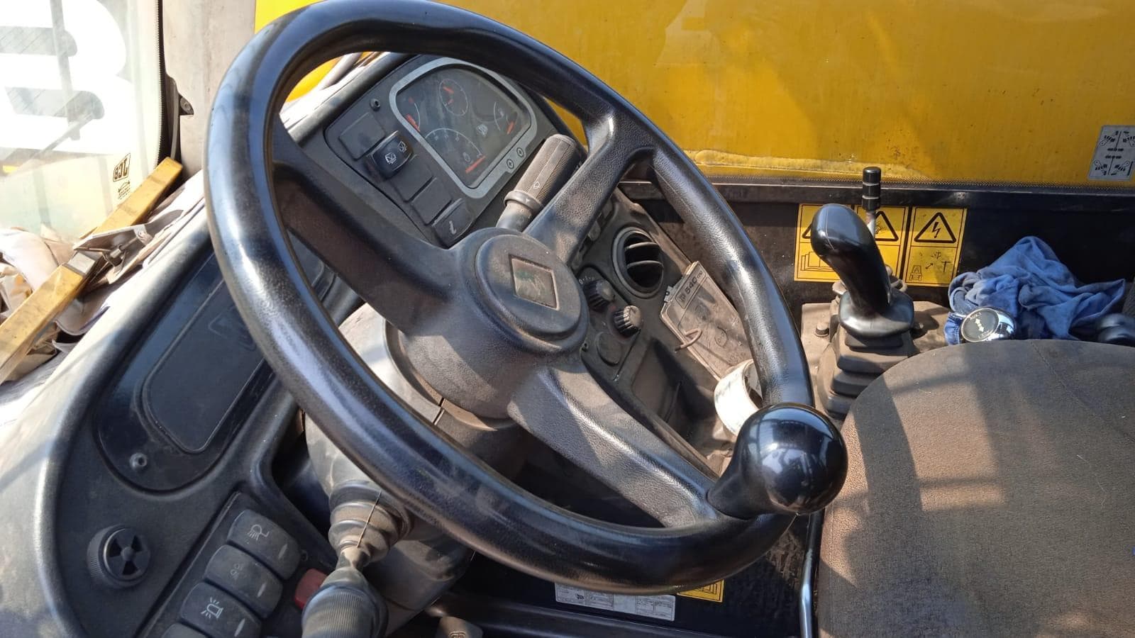 JCB 540-170 · — imagem 5