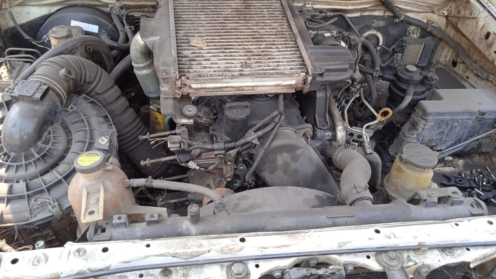 TOYOTA HILUX · — imagen 5