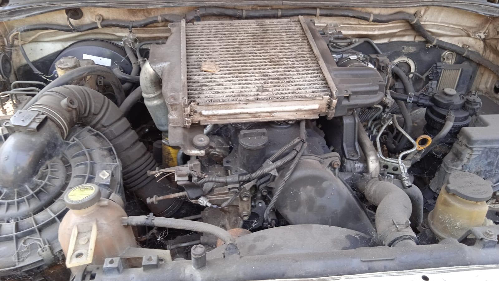 TOYOTA HILUX · — imagen 7