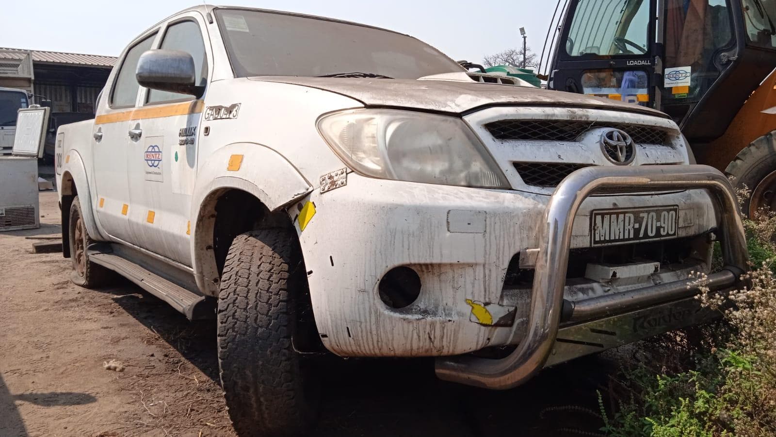 TOYOTA HILUX · — imagen 2